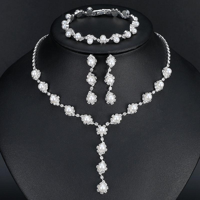 Clasic Pearls Crystals Bridal Jewelry Sets For Wedding Silver Luxury Women Accessories Formal Occasion Prom Dress Jewelry Necklace Earrings Bracelet Set CL2979