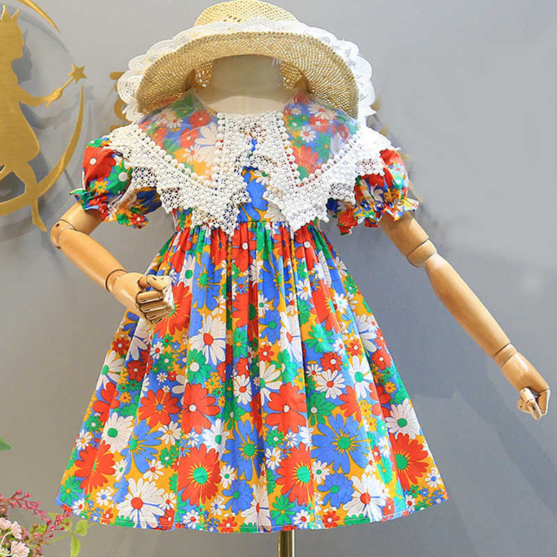 Fille es pas de chapeau style européen américain été nouveaux vêtements pour enfants filles bébé enfants princesse fête dentelle revers robe florale 0131