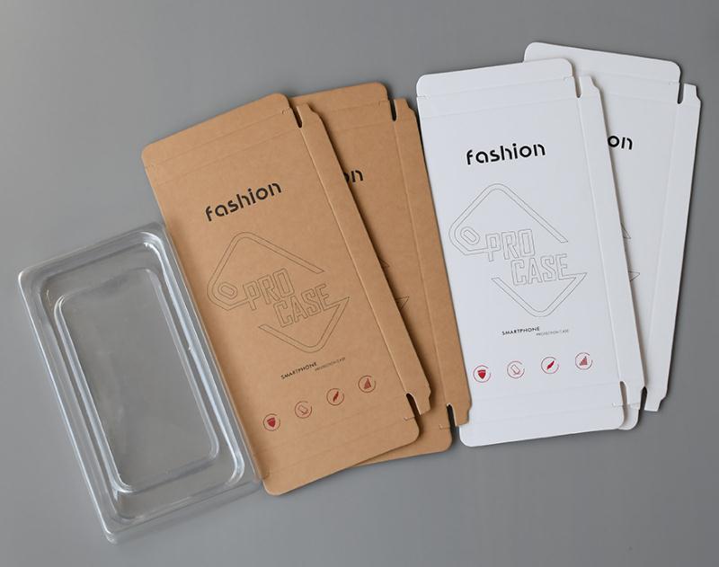 Boîte d'emballage en papier pour coque de couverture de téléphone portable blanc Borwn universel boîte de papier de paquet de téléphone portable avec plateau de vente au détail