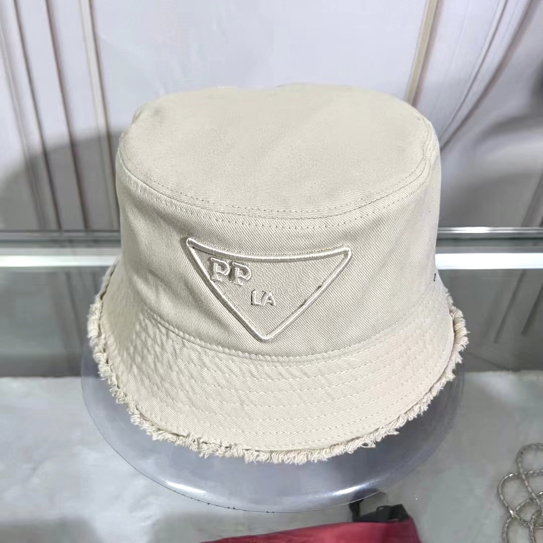 Top Designers Bucket Hat Hat Tassel Brim Luxury Sunshade Homens e mulheres Charme elegante Trendência de moda Good Material