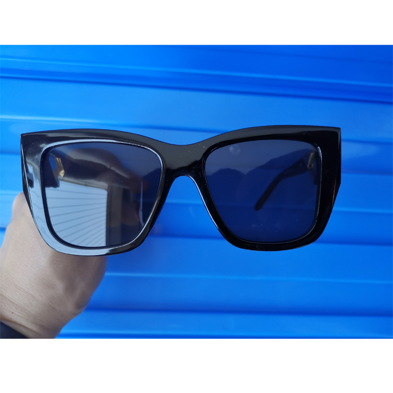 2023 glasses de sol, óculos clássicos óculos de óculos de óculos de praia ao ar livre para homem Misture Mix Cor Opcional Triangular Signature 238i
