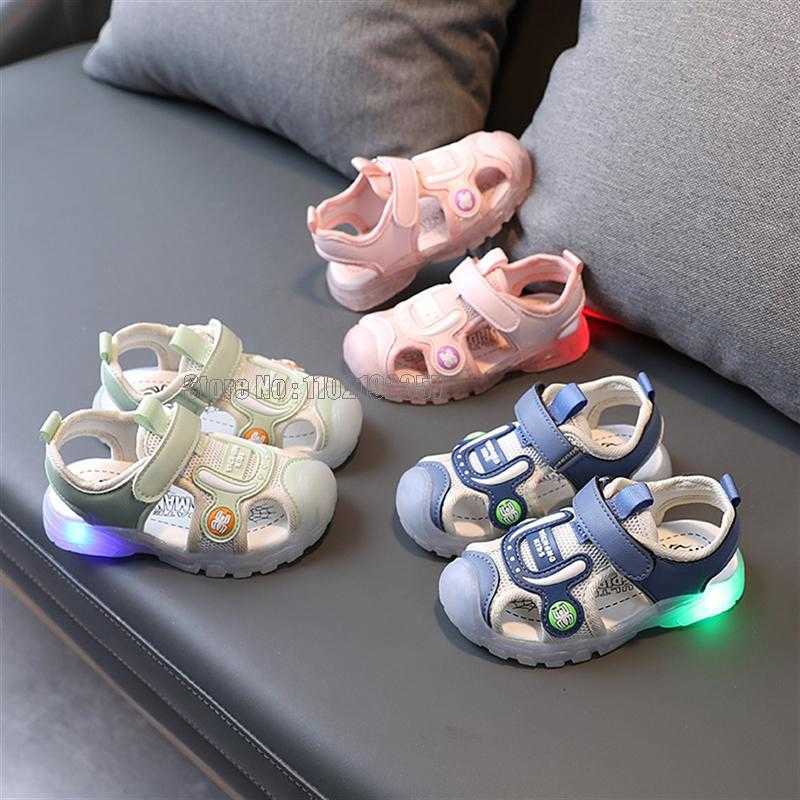 Children Led Glowing Sandals Girls Light Up Non-slip Luminous Boy Kids Fashion Casual Beach Shoes