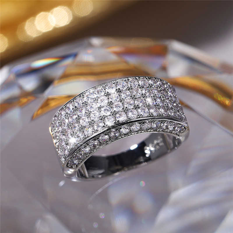 Solitaire Bague Bling Femmes Bagues Micro Pavé Brillant CZ Pierre Argent Couleur À La Mode Anneaux De Mariage De Luxe Bijoux En Gros Y2302