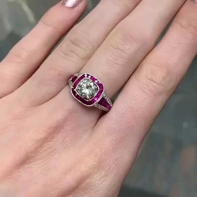 Pierścień Solitaire jasnoczerwony sześcienne obrączki z cyrkonu dla kobiet unikalne projektowanie zaręczynowe impreza luksusowa modna biżuteria Y2302