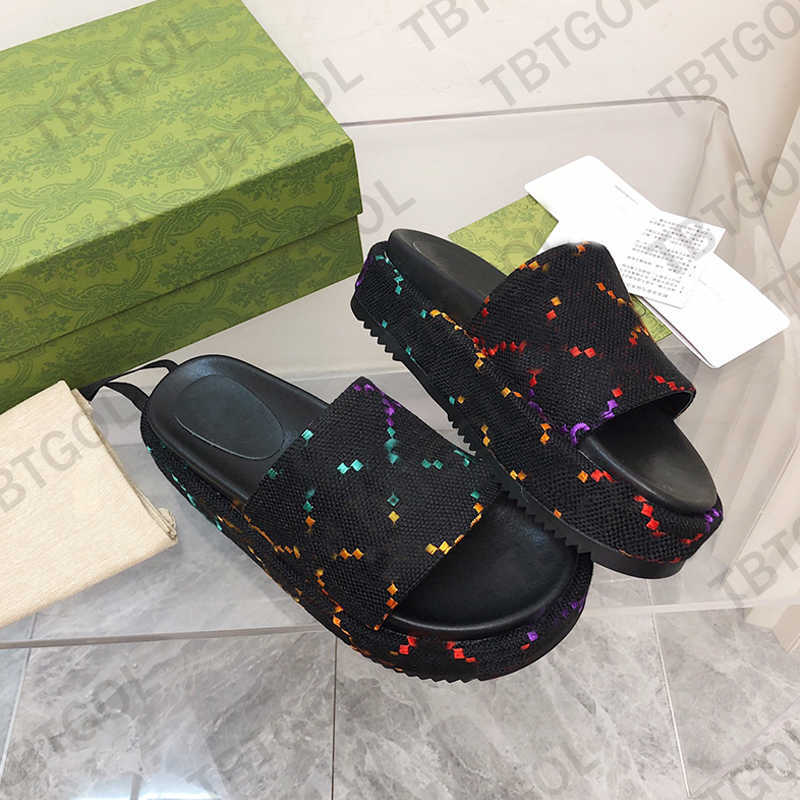 Vrouwen Plateauslippers Luxe Designer Sandalen Multicolor Zwart Wit Blauw Kastanjebruin Brocade Rubber Slipper Mode Strand Schoenen 35-42 Met Doos NO298A