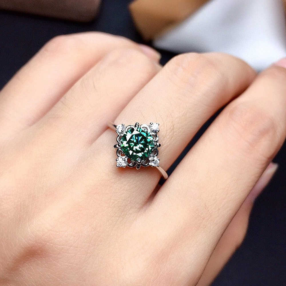 Solitaire Ring Elegant Green Cubic Zirconia Lady Party Hollow Out Design Delicate Anniversary Gift Luxury Fashion Jewelry for Women Y2302