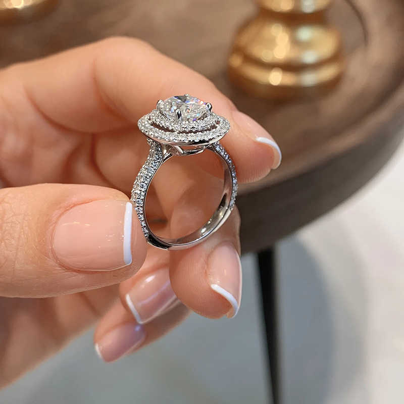 Solitaire Ring الفاخرة اللامعة Zirconia Zirconia Crystal Rings Women Conganting Beards Cattories Seledant Lady's Hot Jewelry Y2302