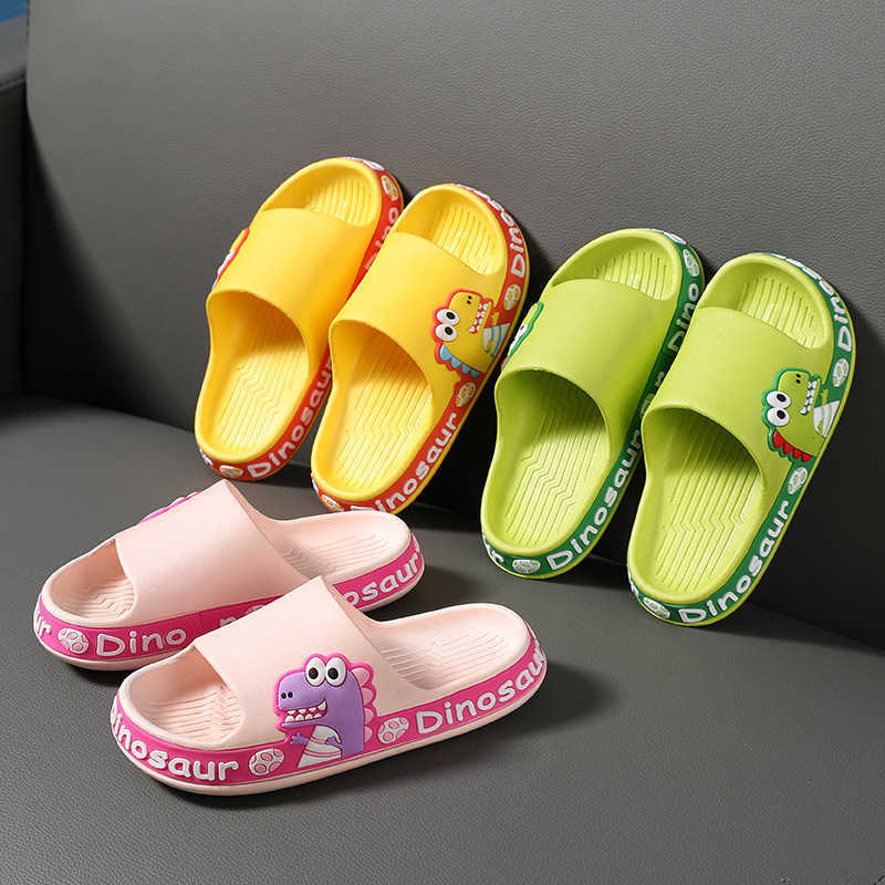 Slipper Children Cartoon Dinosaur fofo PVA Home Selppers Criança bebê Baby Soft Indoor não deslize Sapatos de banheiro Pantufla 0203