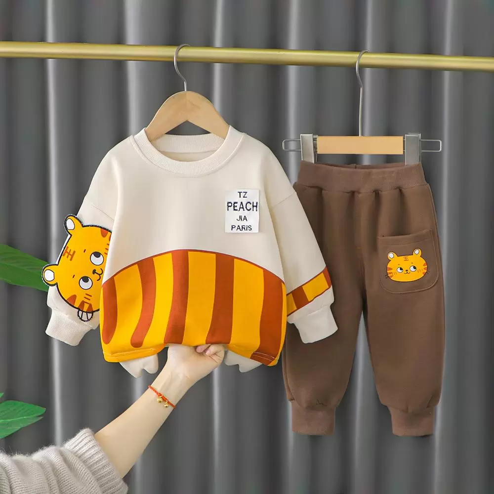 2023 春の子供服秋の赤ちゃん男の子女の子服セット幼児キッズスポーツウェア幼児漫画クマ Tシャツパンツ