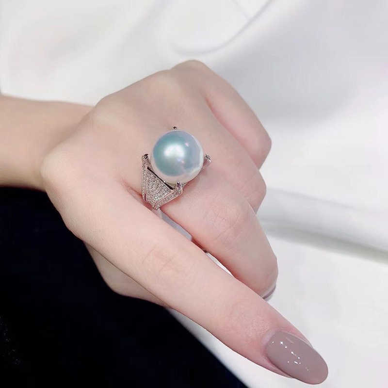 Solitaire Ring Luxury 4 Cls Setting Big Imitation Pearl Rings Women Wedding Party Temperament cessories Fancy Gift Statement Jewelry Y2302