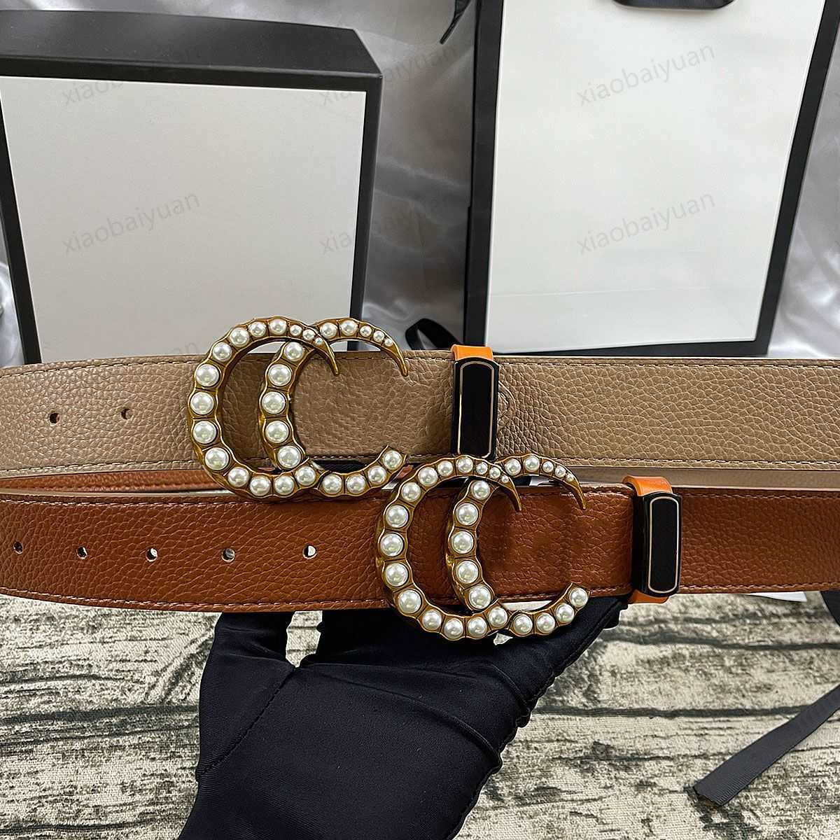 Designer Pearl Letter Buckle Belt Womens Leisure Leather Belt M￤n Kvinnor Commerce Classic D￥lig midjeband Lyxvarum￤rke M￥ngsidigt dekorera b￤lte