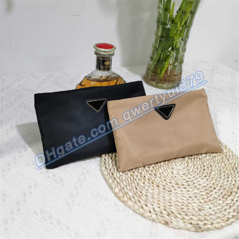 Cases Designer Women Cosmetic Bags Organisator Make -uptas Travel Pouch Fashion Toileth Make -up Ladies Cluch Portemoes 020423H2427