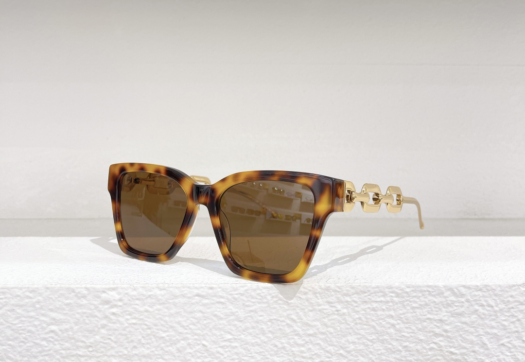 럭셔리 브랜드 디자이너 선글라스 여성용 남성용 선글라스 여름 스타일 안티 자외선 레트로 플레이트 풀 프레임 패션 UV400 안경 오리지널 케이스 포함
