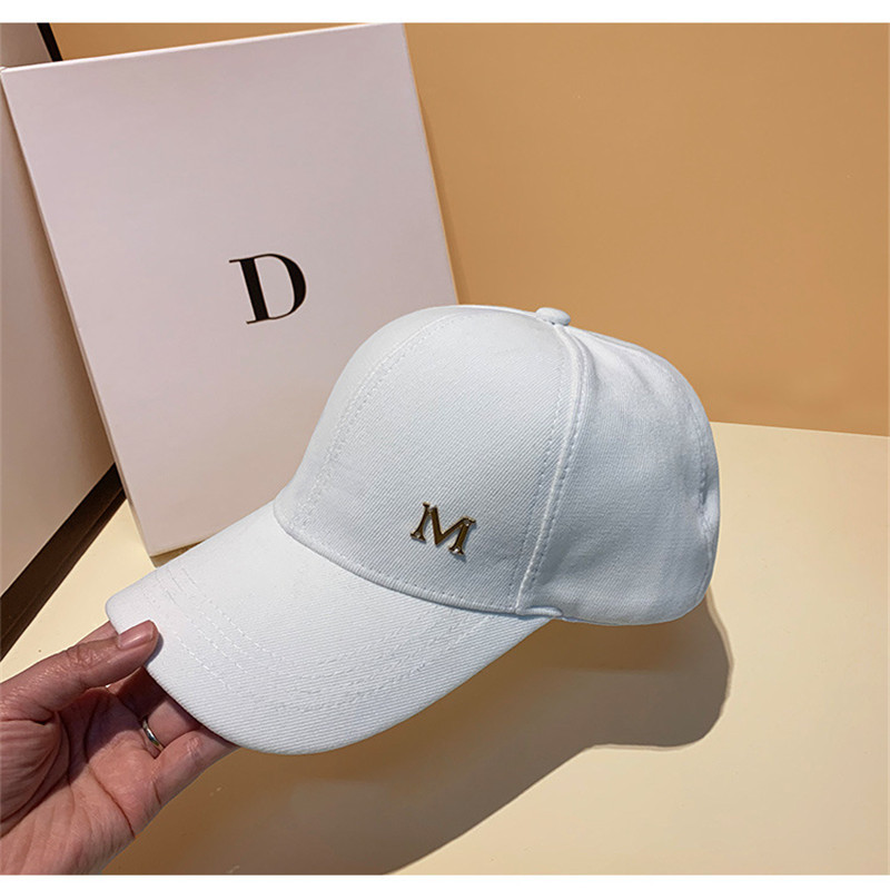 2023デザイナー野球ハットコットンラグジュアリーレター野球帽子男性女の子ファッションカップルピーク帽子ユニセックスサンハット調整可能キャップ刺繍スナップバック