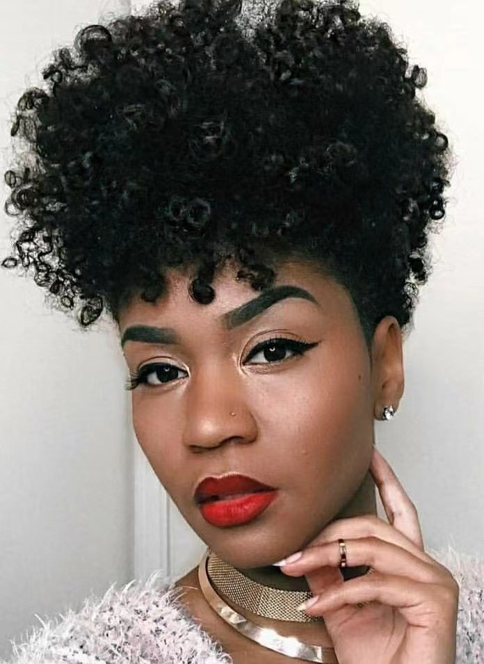 Pixie Curls brasilianische Echthaar-Perücken für schwarze Frauen, kurze Afro-Kinky-Curly-Bob-Perücken ohne Spitzenfront, maschinell hergestellte Bob-Perücken