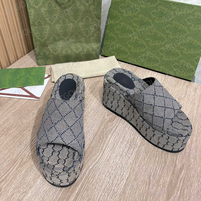 Designer fashion sexy suede women platform sandals high heel flip flops shoes embroidered slippers slide luxury rubber shoes with box NO298C