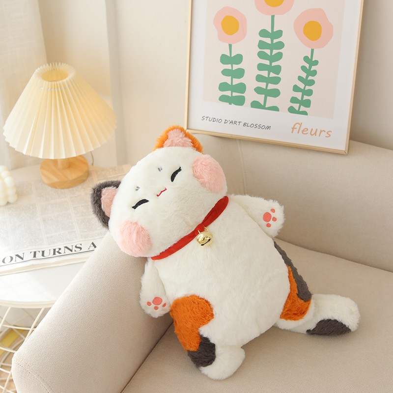 اليابان دعوة إحضار القطط Fortune Plushie Toy Animals Flower Orange White Cats Throw Pillow Neck Bell Decor Decord Toys La511