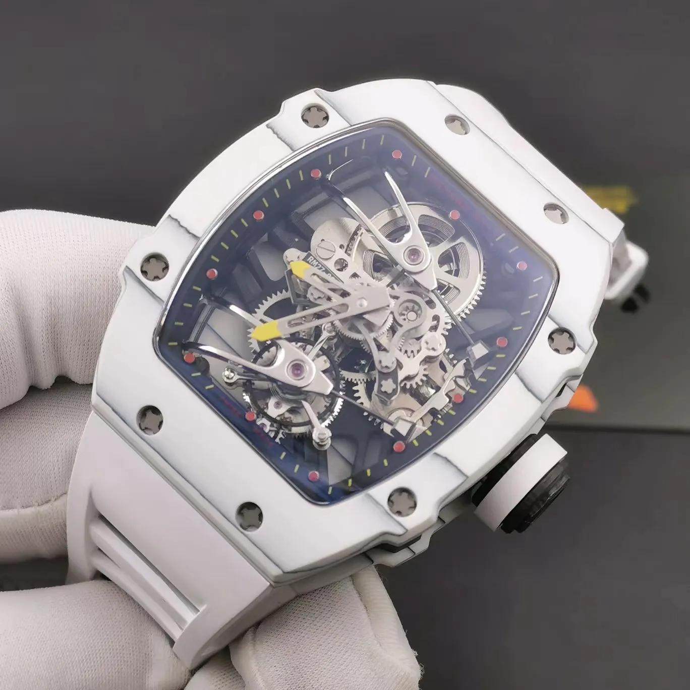2023New Sport Tourbillon Watch RM27-02 Case de fibre tout carbone Sapphire Crystal Mirror Back Rotation Rotation Clockwork Affiche pouvant aller jusqu'￠ 52 heures de stockage de puissance