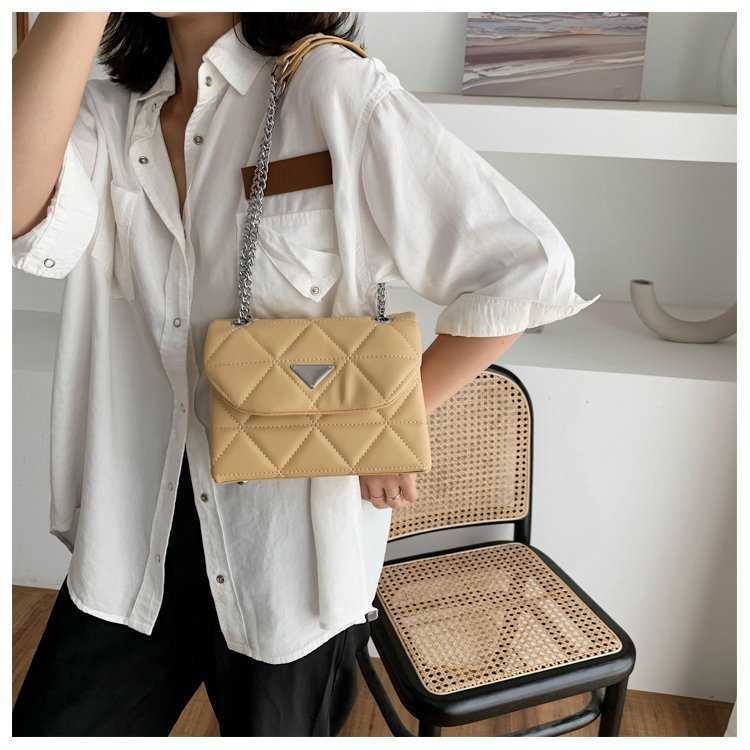 2023 Bags Clearance Outlets Checker chain trend diamond check small square women hands triangle casual one shoulder messenger bag