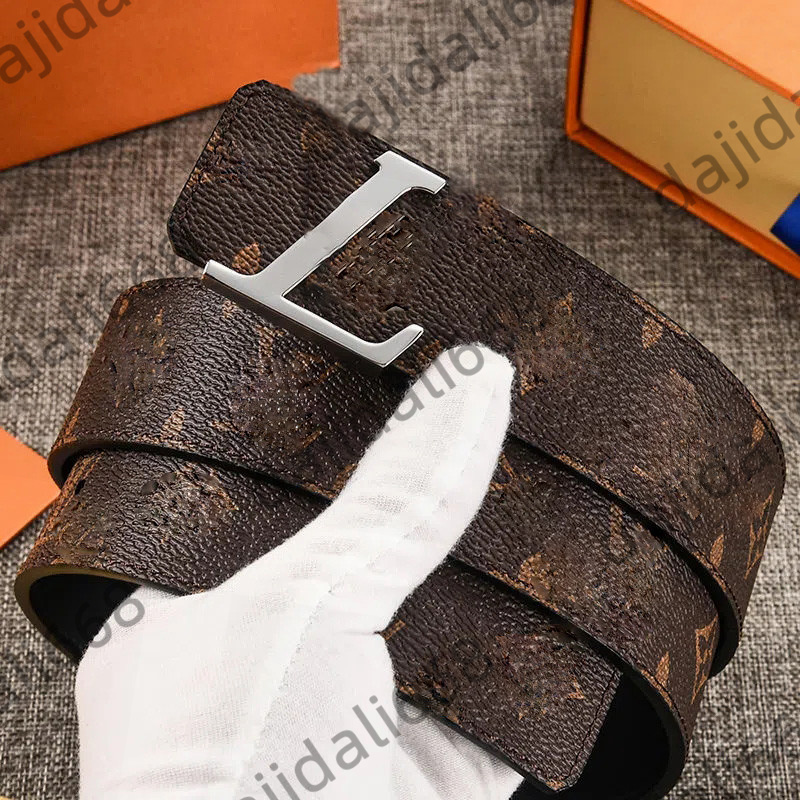 Cinture da uomo firmate Moda classica Cintura stampata uomo casual lettera fibbia liscia cintura da donna in pelle larghezza 3 8 cm Jeans Stra306p