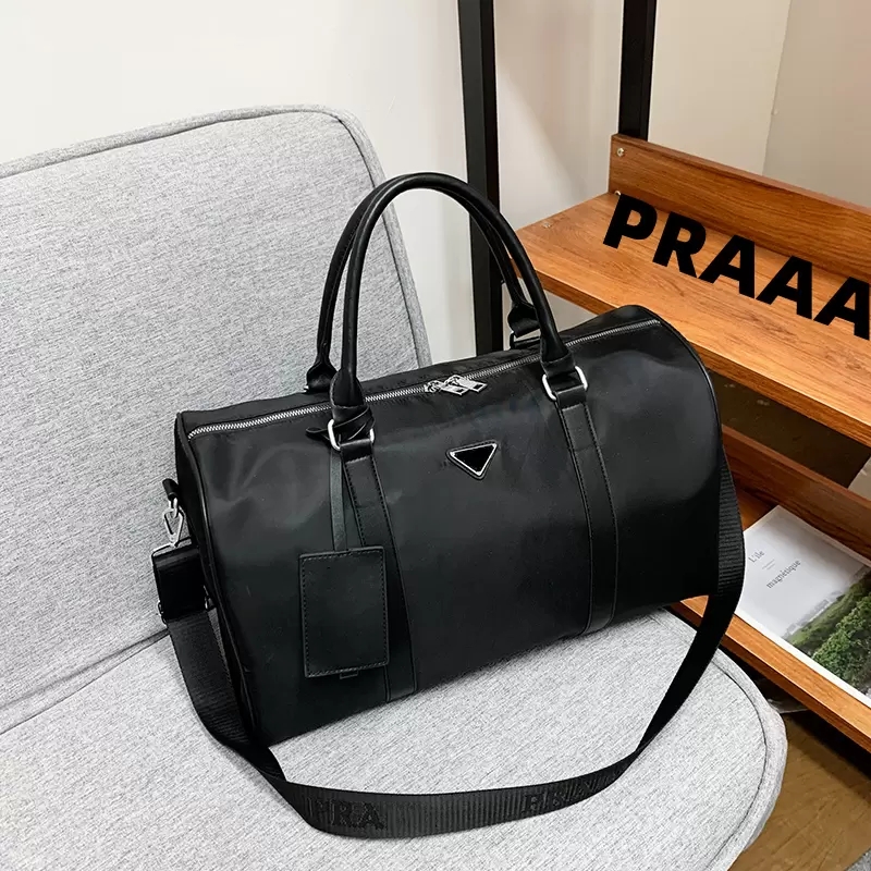 Pacotes esportivos ao ar livre Bolsas Duffel Designer Men039S Women039s Comércio Bolsa de Nylon Bolsas de compras de ginástica HoldAll Carry no 2094146