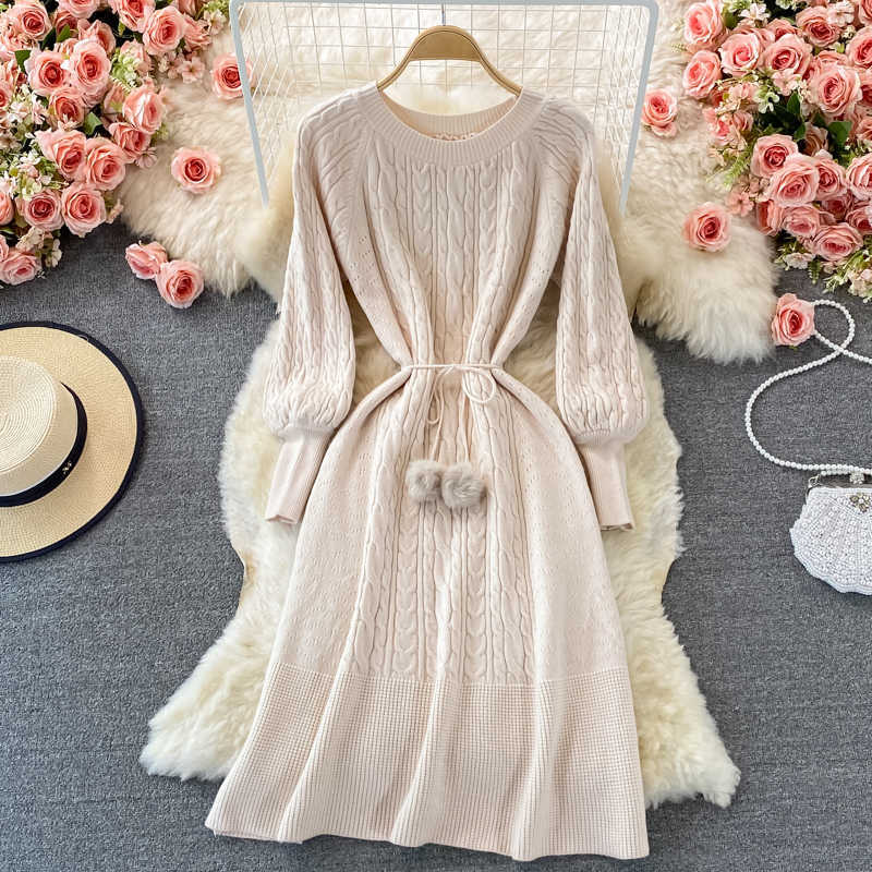 Casual Dresses Fall Winter New Retro Kne-Length Loose Sweater Dress for Women Twist O-Neck Raglan Long Sleeve Hairball Lace-up Solid Knit Dres Y2302