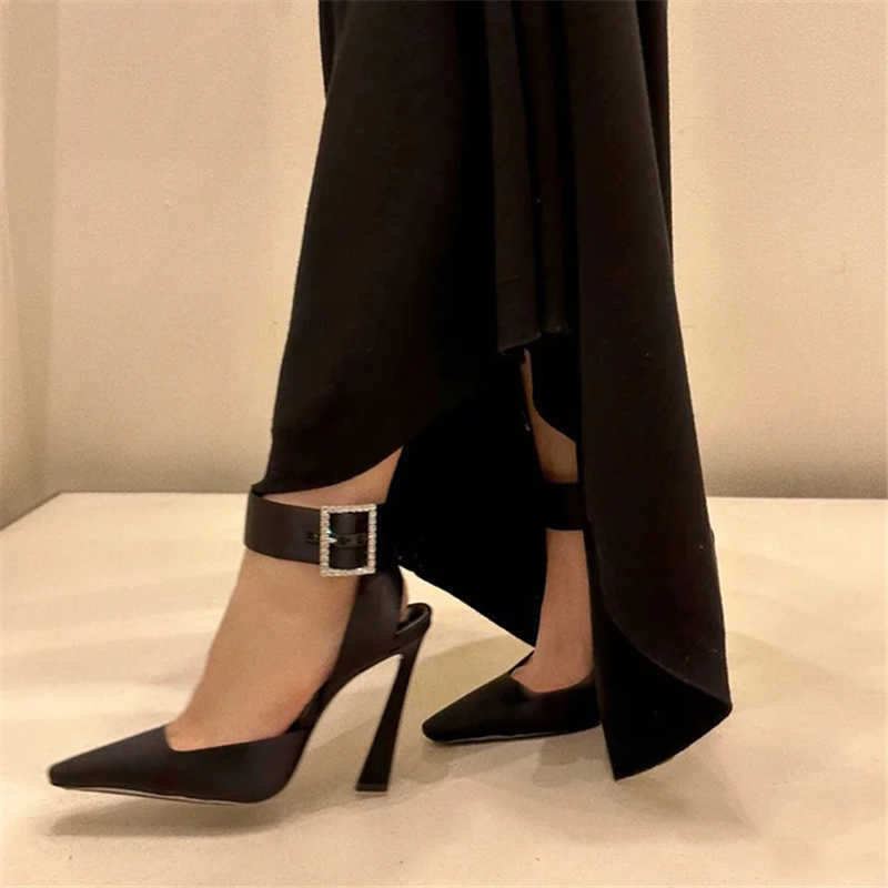 Sandals Runway Black Women Pumps Square To High Heels Satin Crystal Gladiator Sandals Ankle Strap Party Dress Shoes Ladies Stiletto T230208