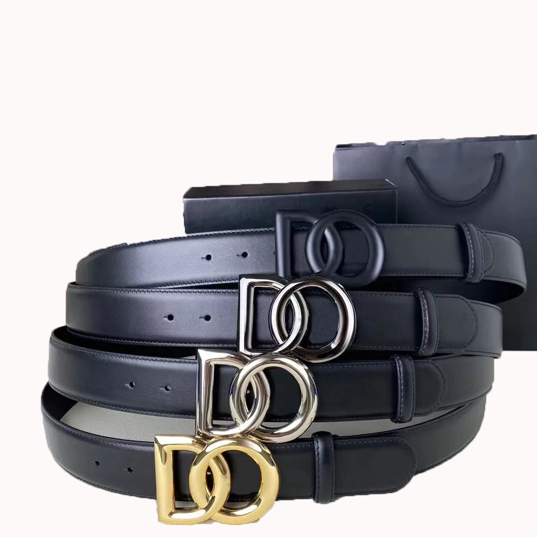 فاخر مصمم حزام أحزمة جلد البقر تصميم رسائل للرجل امرأة حزام كلاسيكي أملس مشبك 3 ألوان Wdth 3.8 سنتيمتر جيد جدًا