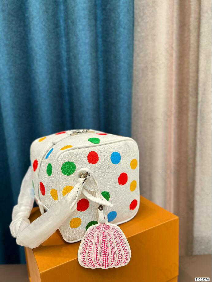 YK Capucines Rania Dice Box Bag Mini Organizer Wallet Colorful Dot Designers Handbag Silver Chain Bag Luxury Purse M217787841225