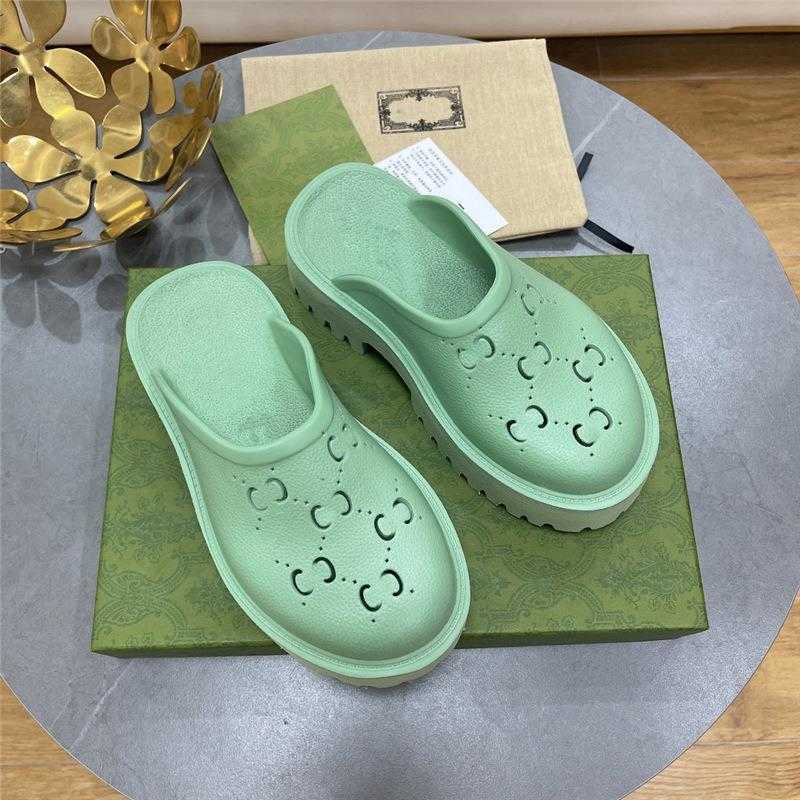 hole shoes thick soled women's slippers wear summer beach shoes women's platform shoes trawl red