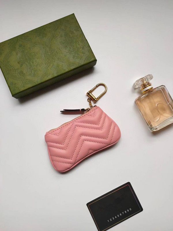 Marmont Designer Coin Purse med nyckelpåse lyxiga mini plånböcker Kvinna Fashion Lipstick Bags Womens and Mens Key Chain Ring Charger 2439