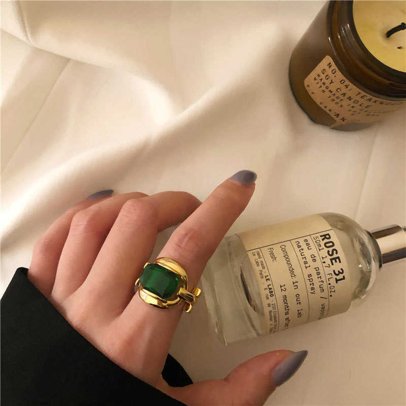 Solitaire Ring LIVVY Silver Color New Simple Design Green Stone Gold s Retro Opening Handmade Fashion Fine Jewelry Trend Y2302