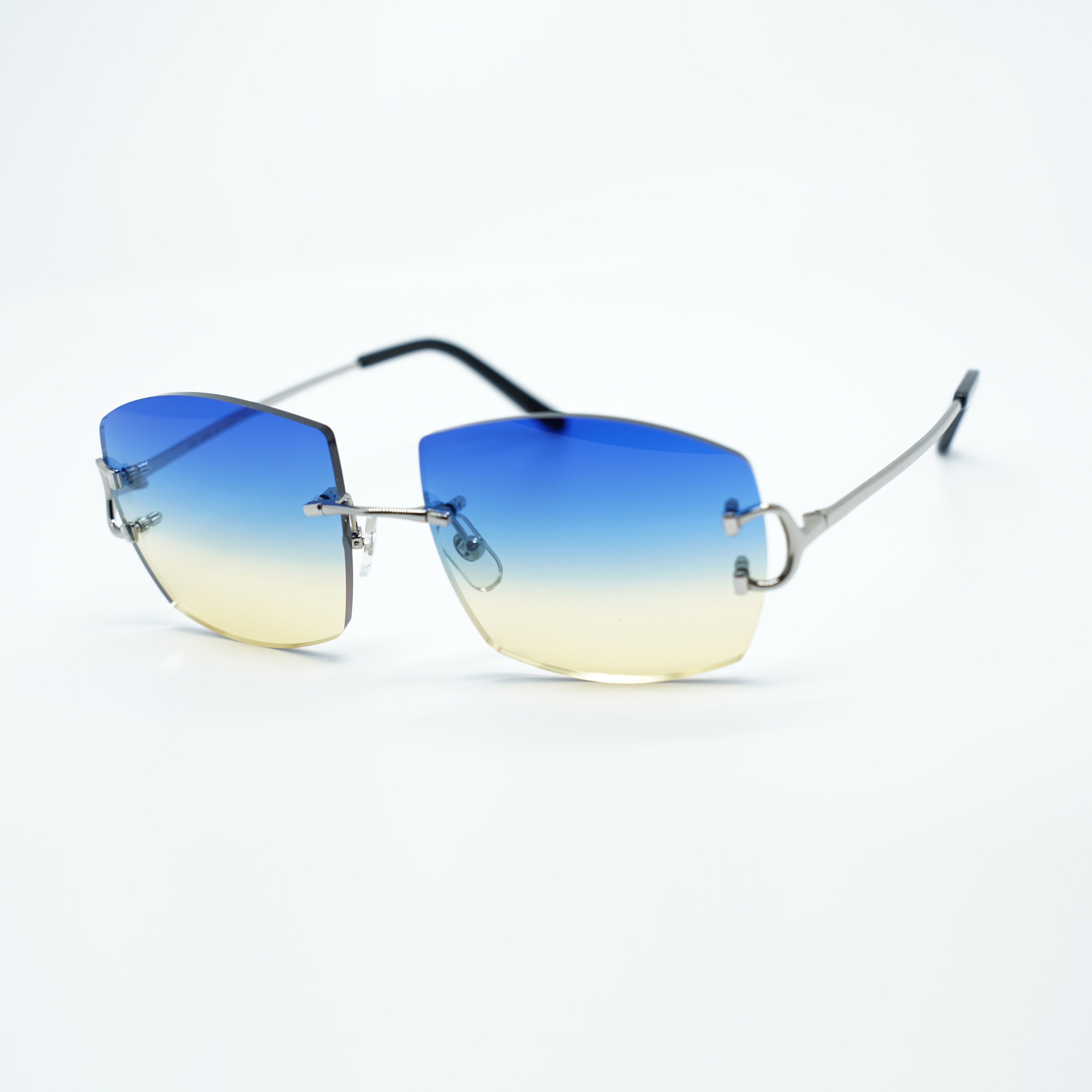 Sonnenbrille aus Metallkrallendraht A4189706 mit 60-mm-Glas und 3,0 mm Dicke3178