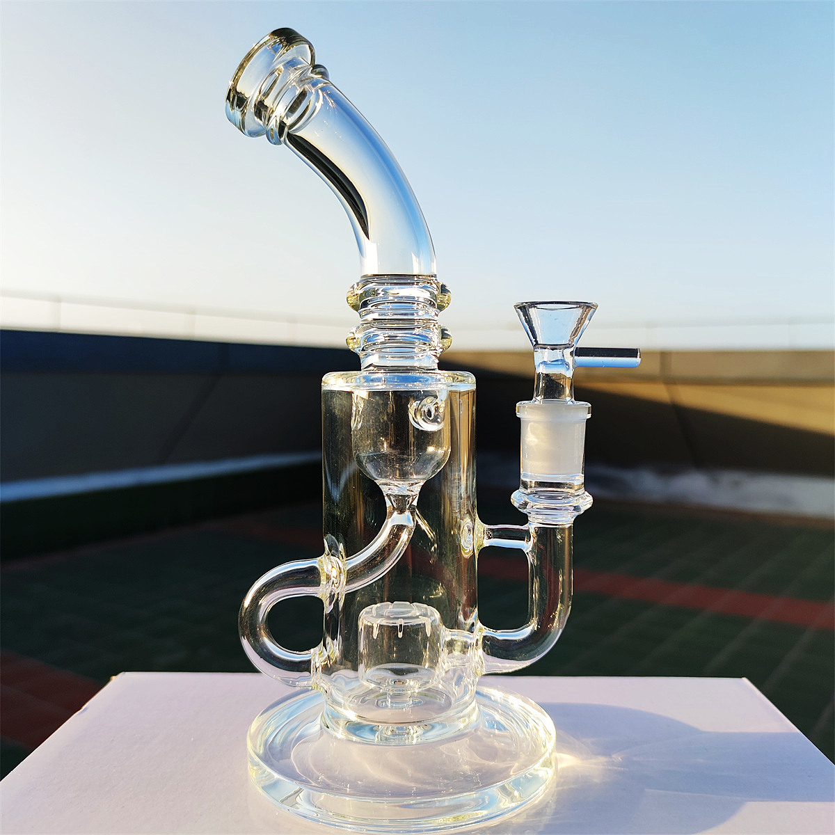 2022 Twin Chamber Clear Luxury 9Inches Hookah Glass Bong Dabber Rig Recycler Pipes Water Bongs Smoke Pipe 14.4mm Female Joint with Regular Bowl