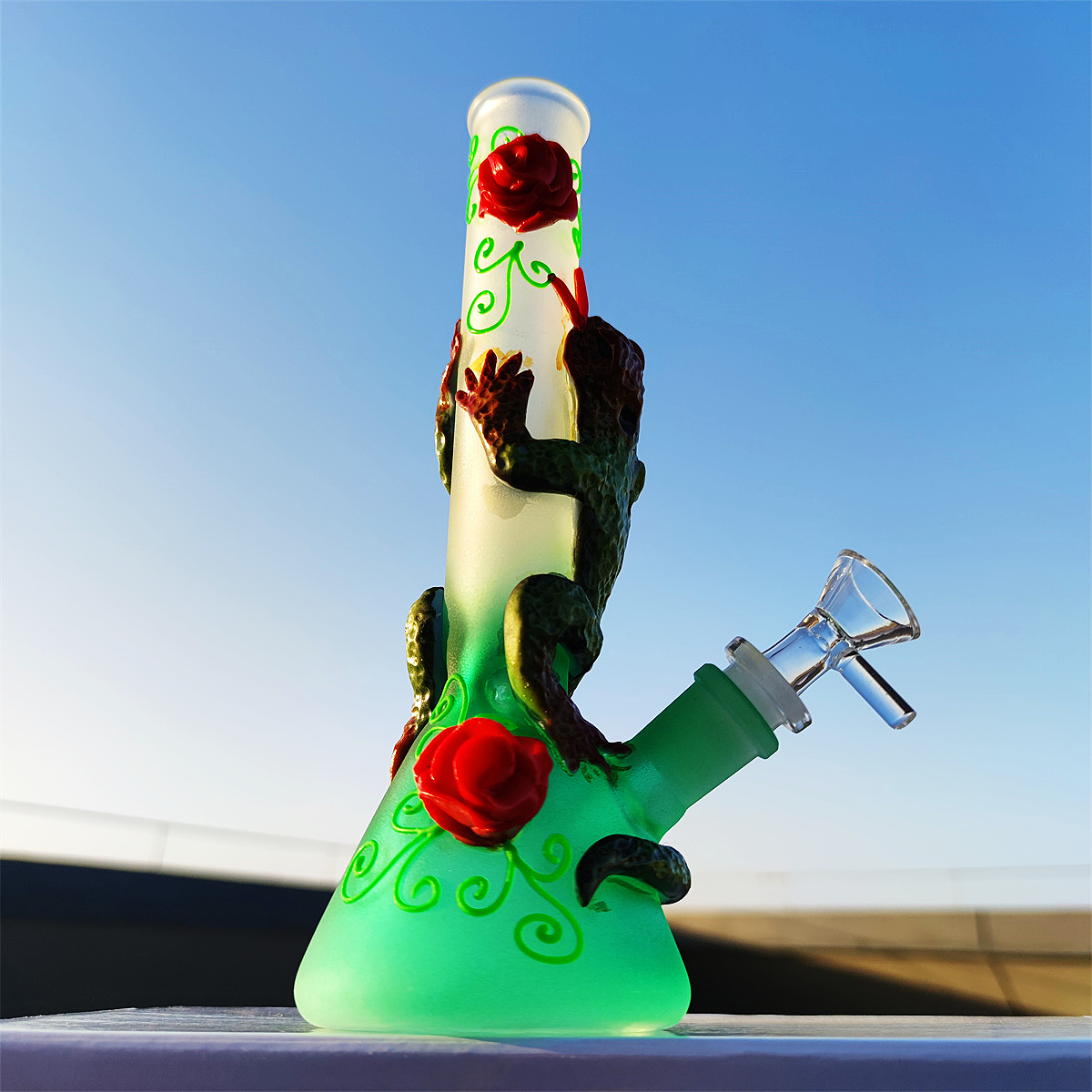 Bong in vetro da 10 pollici Pipa ad acqua 3D Lucertola animale Rose BluViolaVerde Dab Rig Narghilè Fumante Bubbler Ciotola da 14 mmStelo