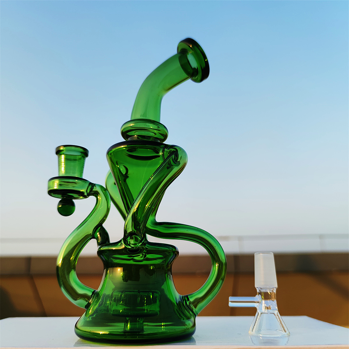 2023 Doppia Camera Heady Bong Verde Metallizzato Narghilè Bong in vetro Dabber Rig Recycler Tubi Bong ad acqua Tubo fumo Giunto femmina da 14,4 mm con ciotola normale