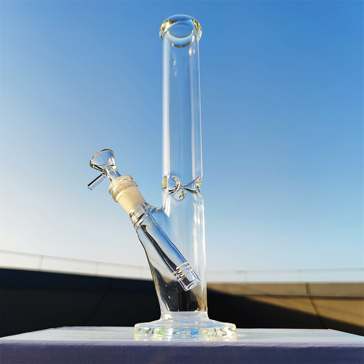 2023 Nuevo 12 pulgadas Heady Bong Recto Delgado Tubo de agua de vidrio transparente Bongs Hookah Fumar Vaso Bong Bubbler 14 mm Tazón y vástago