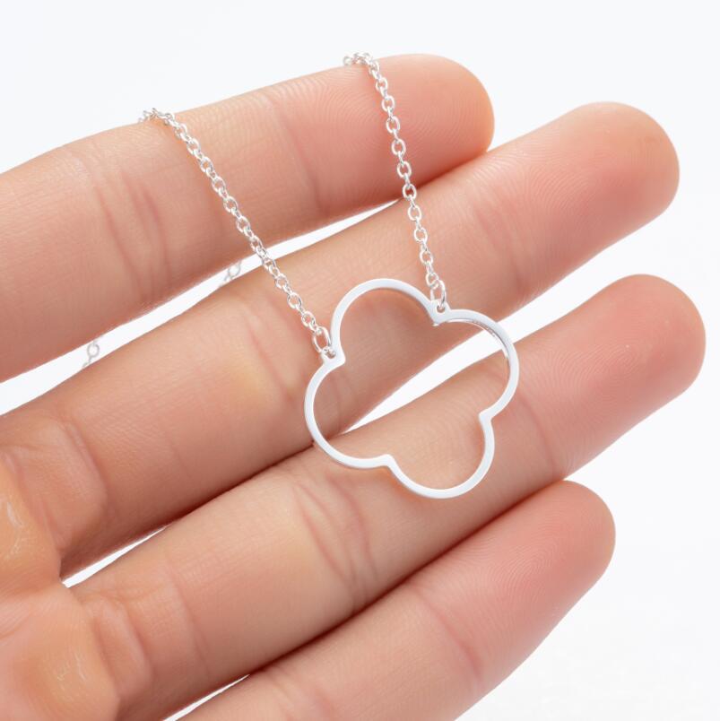 Flower Four 4 Leaf Clover Pendant Necklace Stainless Steel Fashion Lucky Hollow Outline Pendant Chain Choker Collier Women Jewelry