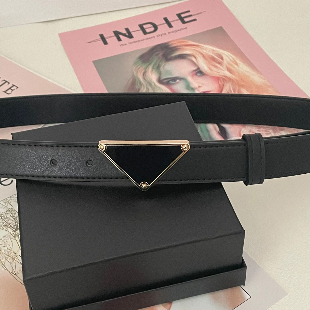 Designer Belt Luxury Women Belts Fashion Classical BiG Smooth Buckle Real Leather Strap 3 0cm Width With Box Black White Red Yello2789