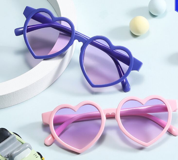 Lunettes de soleil bonbons pour enfants, jolies lunettes de soleil en forme de cœur, protection solaire, à la mode, pour fête pour bébé