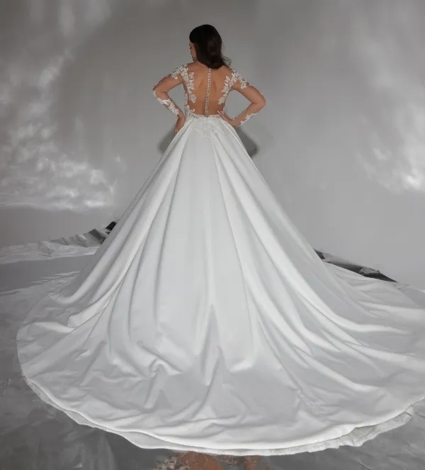 エレガントなAラインのウェディングドレス2023白いレースディープVネックサテンの応募者長袖プラスサイズのブライダルドレスベスティドスデヴィア