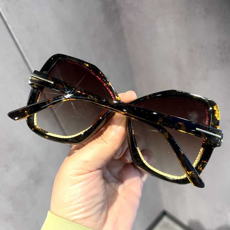 Okulary przeciwsłoneczne okulary przeciwsłoneczne kobiety 2022 Butterfly vintage luksusowe okulary przeciwsłoneczne Bling kamienie różowe okulary ochrona Uv400 Lunette de soleil femme g230214