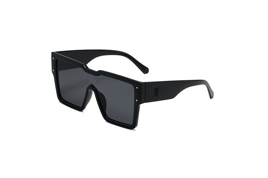 نظارات شمسية مربعة كبيرة الحجم للنساء على الموضة ريترو ماركة نظارات شمسية مربعة للرجال كلاسيكية كلاسيكية سوداء بظلال UV400