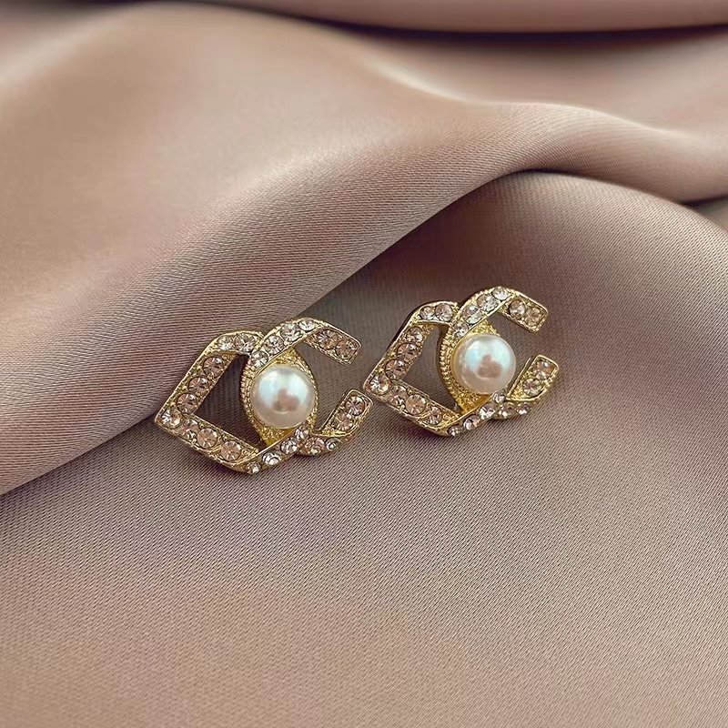 18K ذهبي الأزياء DANGLE DROP PEARL حلق أقراط للنساء عشاق حفلات الزفاف هدايا المجوهرات مع حقيبة الفانيلا 925 SIL2686