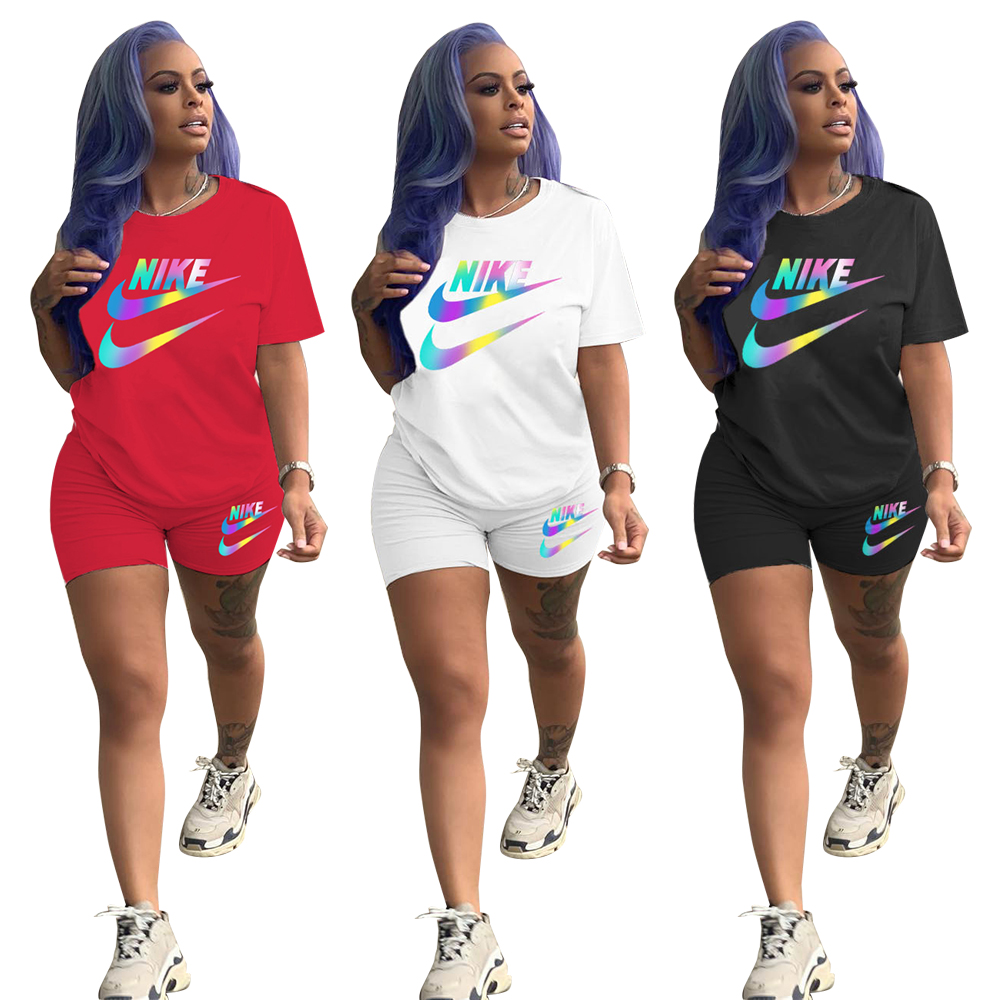 2024 Designer Summer Two Piece Set Tracksuits Women Outfits 2xl Kort ärm T-shirt och shorts Casual Outwork Sportswear Fitness Jogger Suits kläder 4925-4