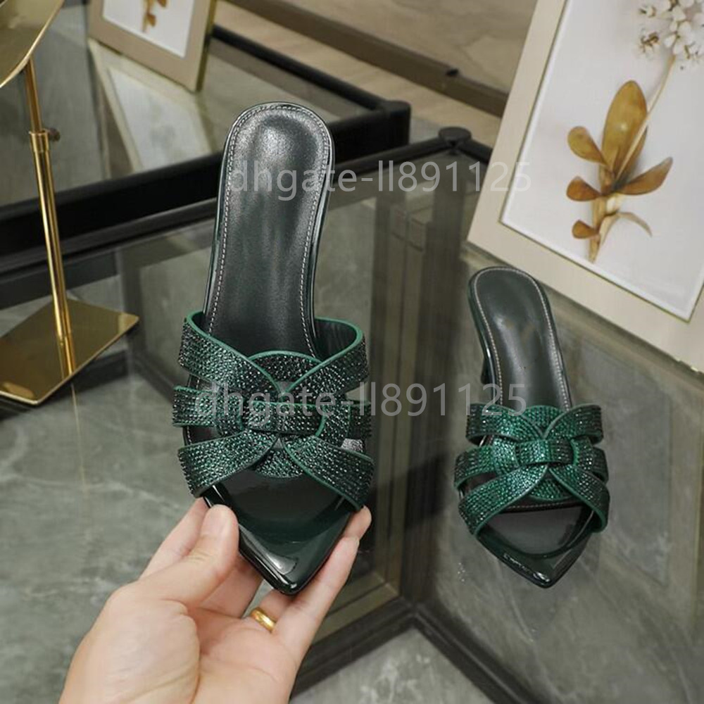 2023 Designer Tacchi alti Pantofole in pelle da donna Sandali estivi Donna 6,5 cm Tacchi sottili punta aperta Pantofole moda Pantofole casual 35-43