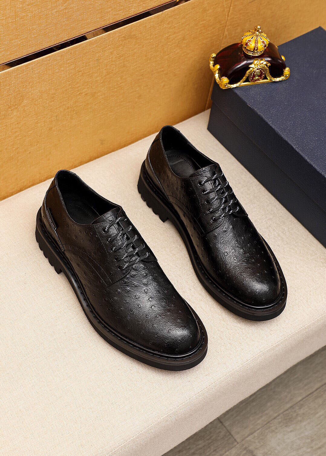 2023 New Mens Dress Shoes 고품질 정품 가죽 플랫 신발 비즈니스 클래식 남자 브랜드 파티 웨딩 옥스포드 크기 38-45