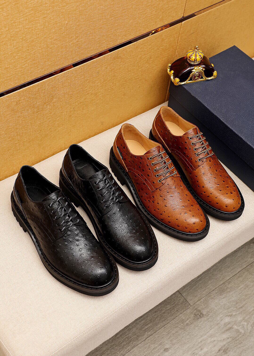 2023 New Mens Dress Shoes 고품질 정품 가죽 플랫 신발 비즈니스 클래식 남자 브랜드 파티 웨딩 옥스포드 크기 38-45