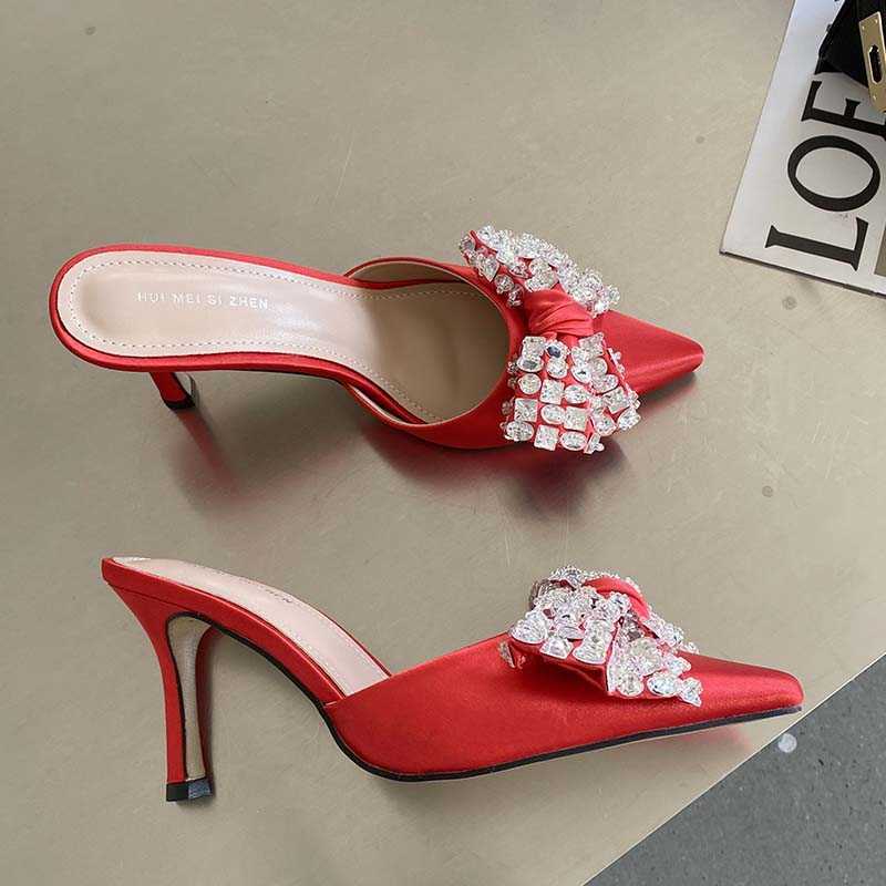 Zapatos de vestir Mujer Bombas Diamantes de imitación Tacones altos finos 2023 Nuevo en verano Moda Sandalias Punta estrecha Calzado Lujo Nudo de mariposa Diapositivas L230216