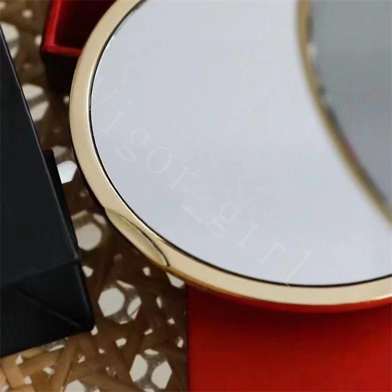 Luxus-Kompaktspiegel G Mode Acryl-Kosmetikspiegel Klappbarer Samt-Staubbeutelspiegel mit Geschenkbox Gold-Make-up-Tools Tragbarer klassischer Stil